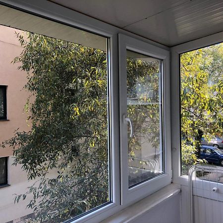 Cozy Place 47-Self Check In & Out-Hbo Max Piteşti Exterior foto